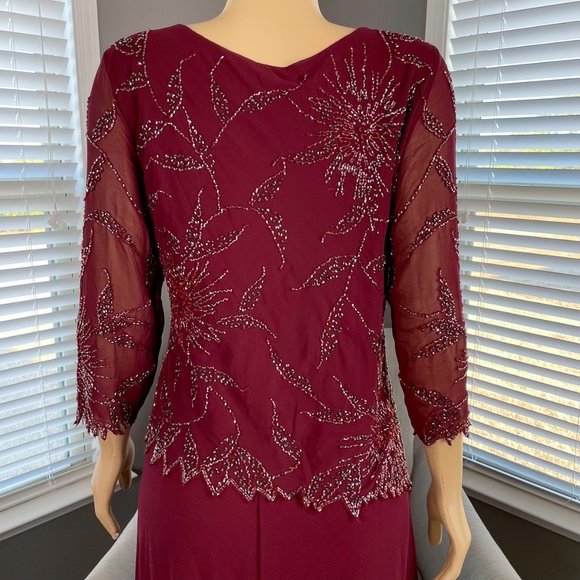 J Kara Women's 3/4 Sleeve Beaded Mock 2 Piece Dress Cranberry/Multi 12P - Picture 6 of 12
